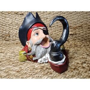 Beachcombers Pirate Hook Wine Bottle Holder Resin Figurine Kitchen Bar Decor